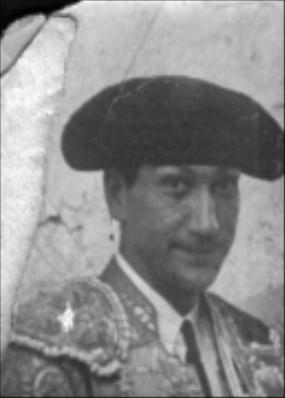 RAFAEL VEGA DE LOS REYES " GITANILLO DE TRIANA II"