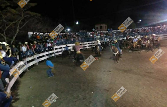 BALACERA EN JARIPEO EN ZACACOYUCA, GUERRERO, MÉXICO EN 2020