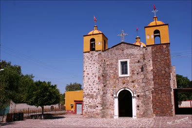 FELÍCITAS HUERTA IBÁÑEZ           1948  -  2014