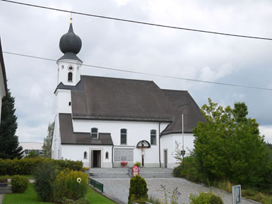 TORO MATA A UN GRANJERO EN PRAMET, AUSTRIA EN 2014