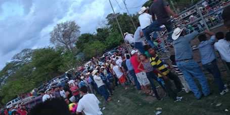 COLAPSA GRADERÍO EN JARIPEO EN METAPÁN, EL SALVADOR,  EN 2015