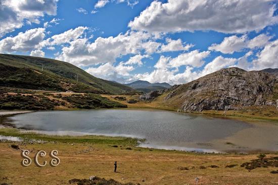 TORO MATA A UN ESPAÑOL CERCA DEL LAGO DE ISOBA EN 2020