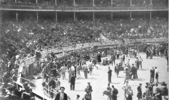 LOS PRISIONEROS DE LA PLAZA DE TOROS EN SANTANDER