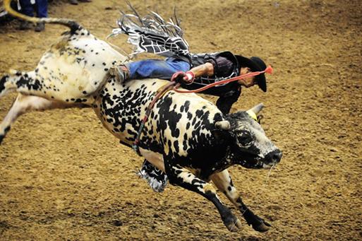 TRES FALLECIDOS EN RODEOS NORTEAMERICANOS EN 1993